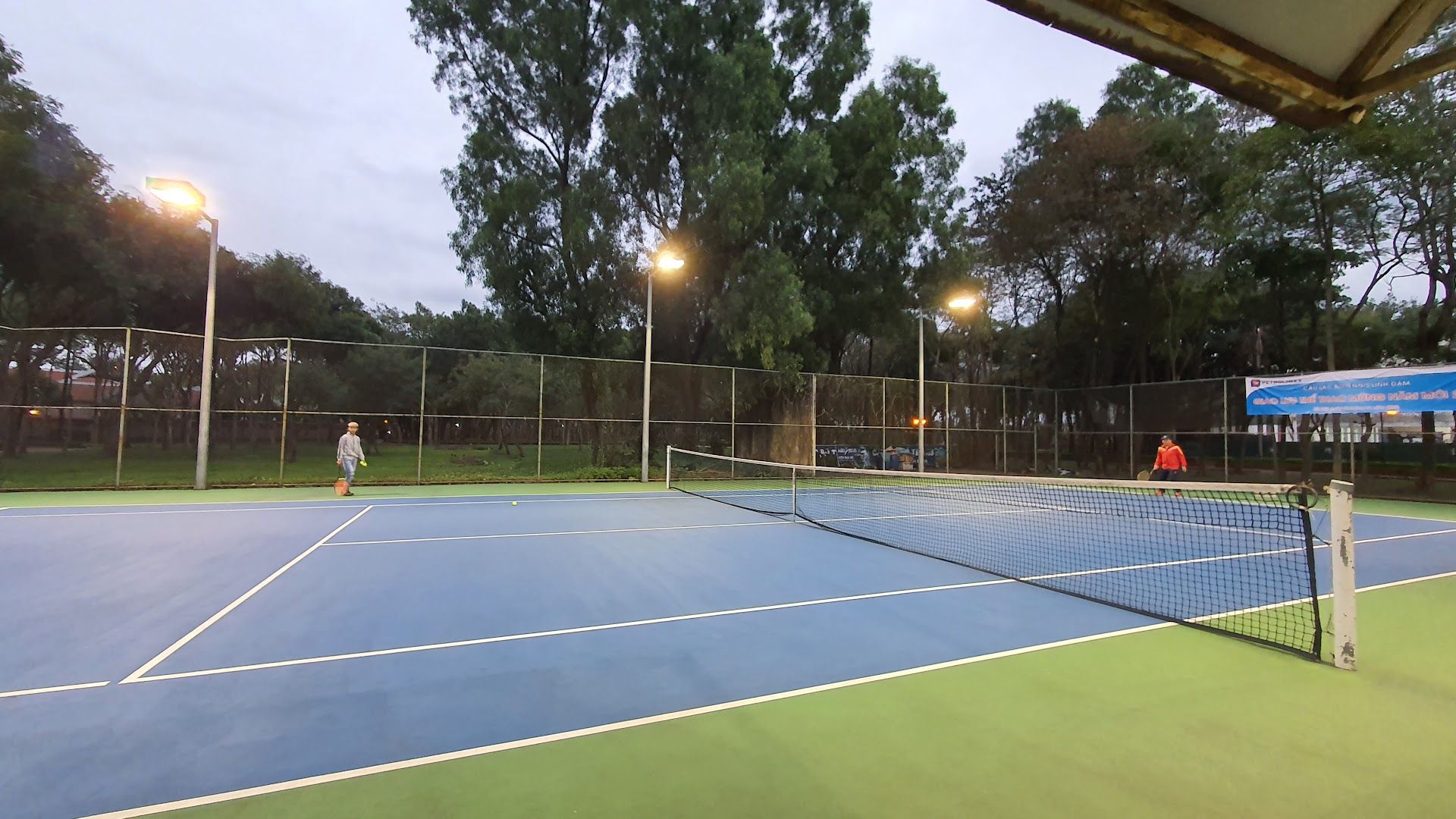 Sân Tennis Linh Đàm 1