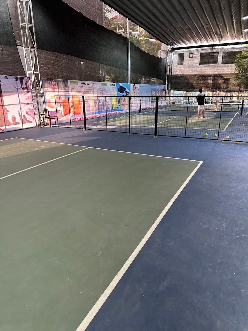 Pickleball & Tennis Cây Xoài 182 Đình Thôn 6