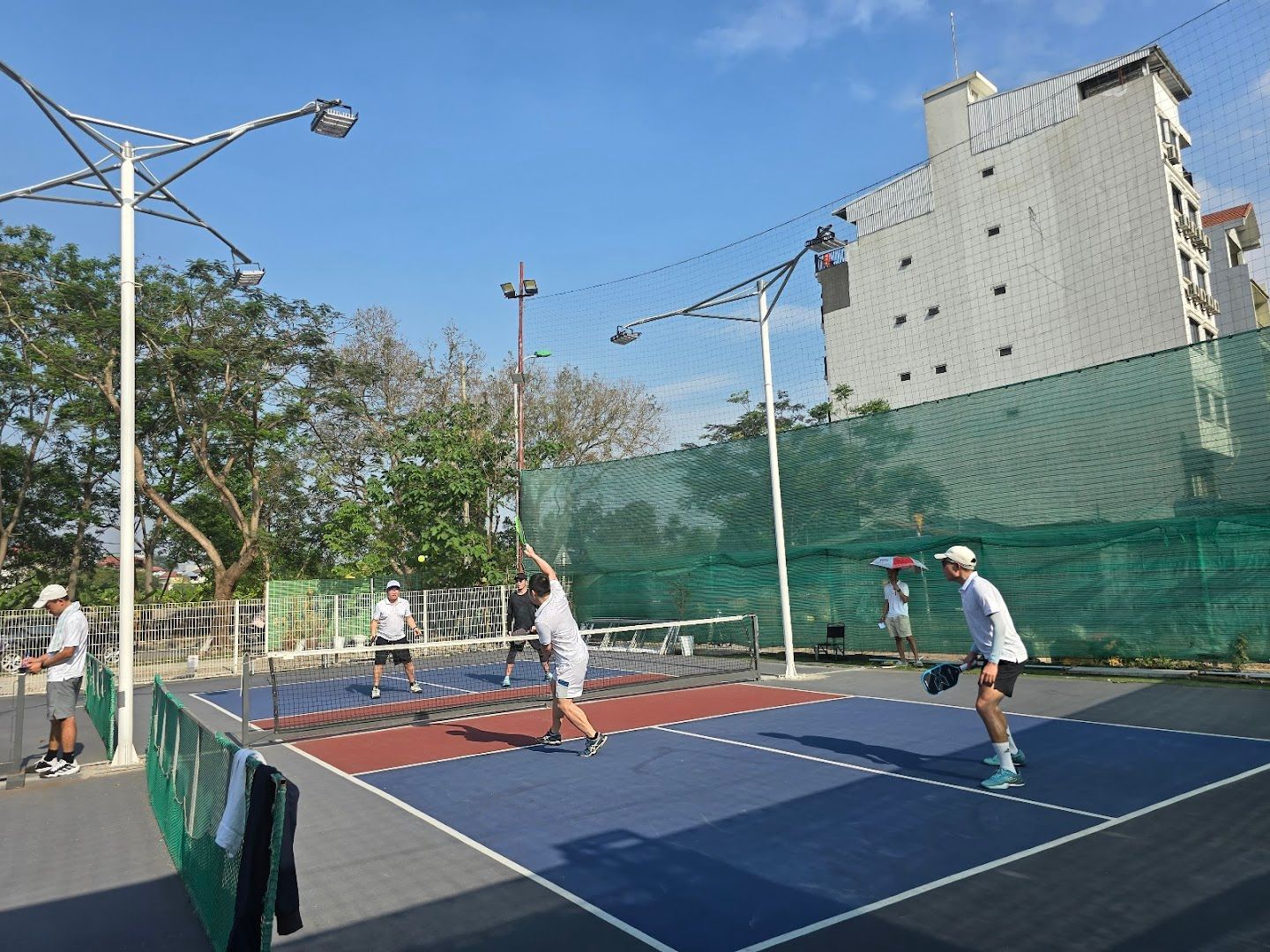 Sân bóng Pickleball Taydo Hoàng Mai, Khu X2A, phường Yên Sở, quận Hoàng Mai 10