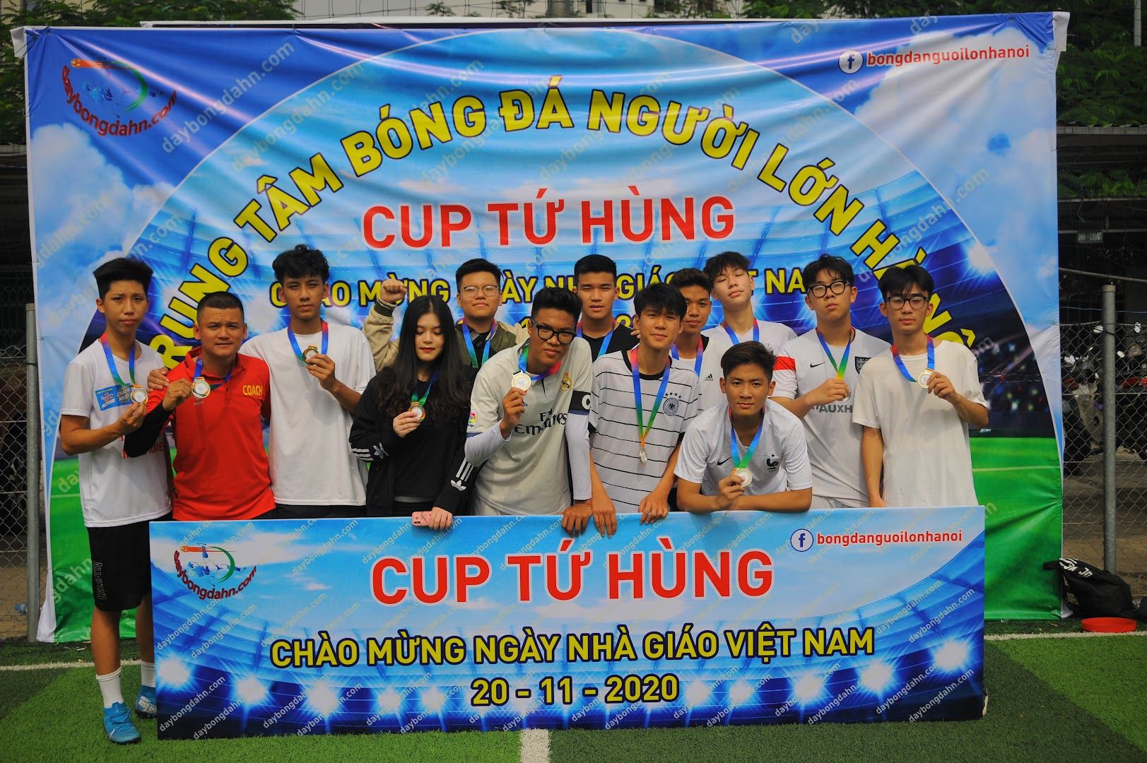 BÓNG ĐÁ NGƯỜI LỚN HÀ NỘI 7