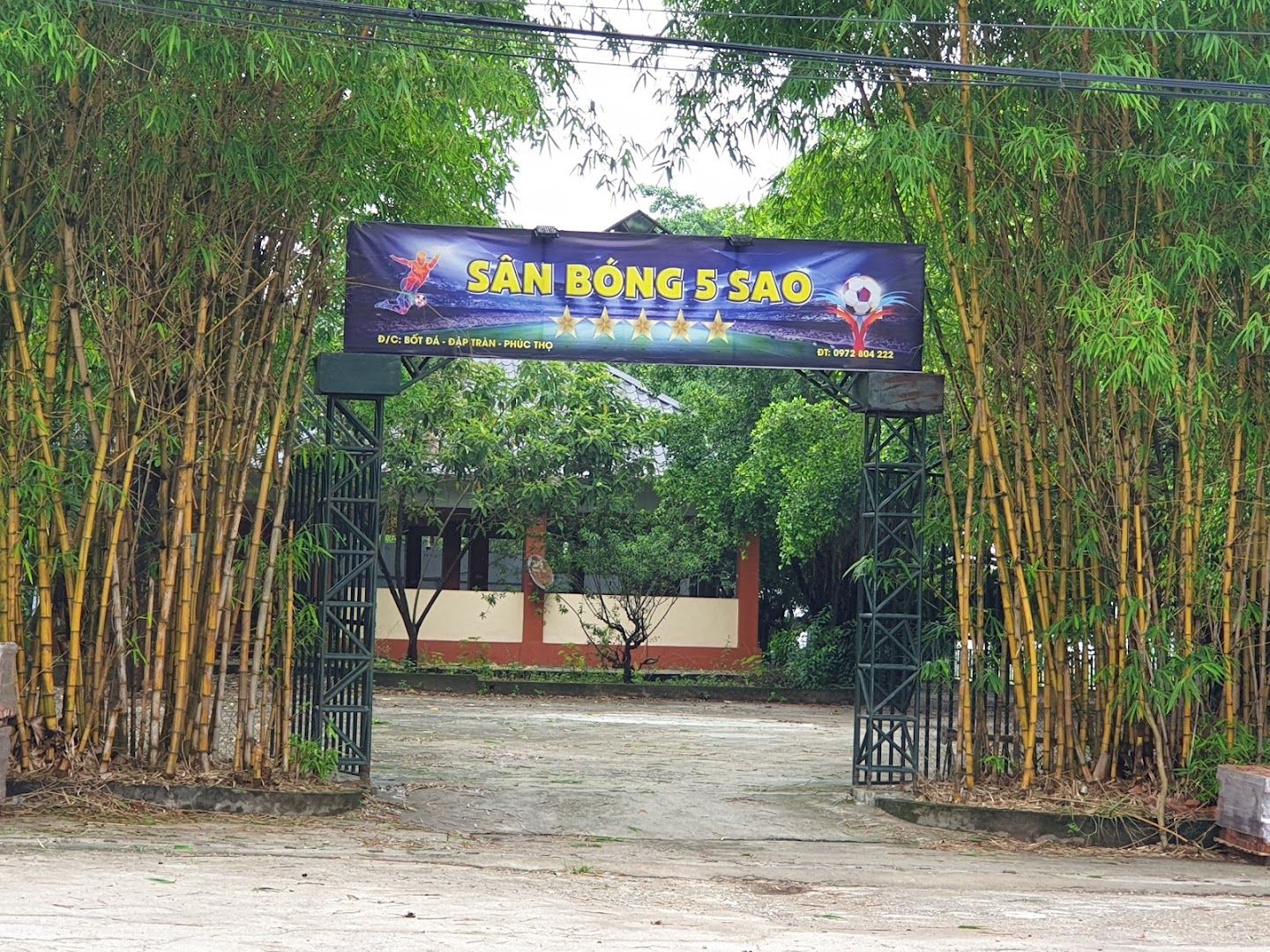 Sân bóng 5 Sao 2