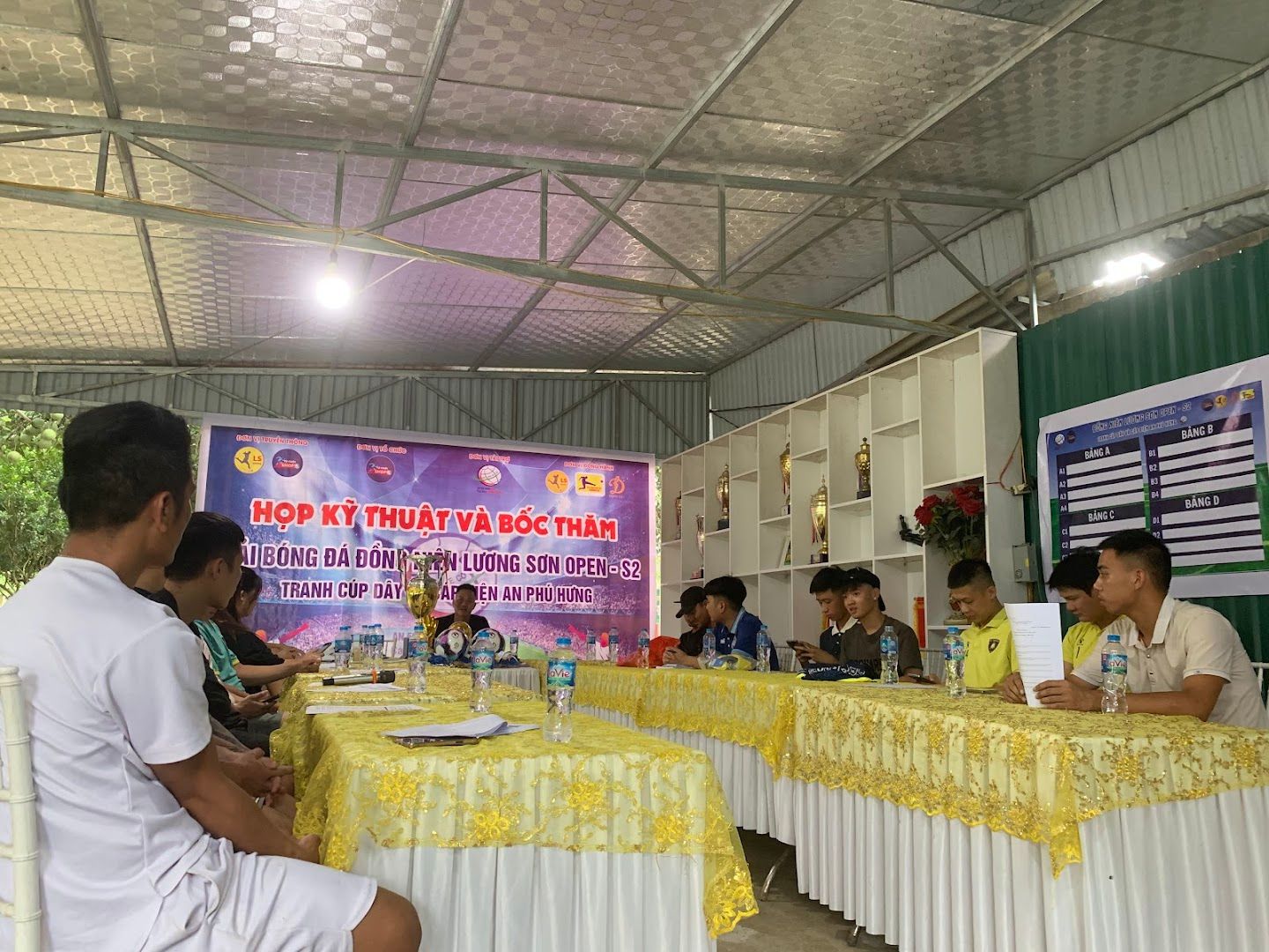 Sân Bóng Bình An 4