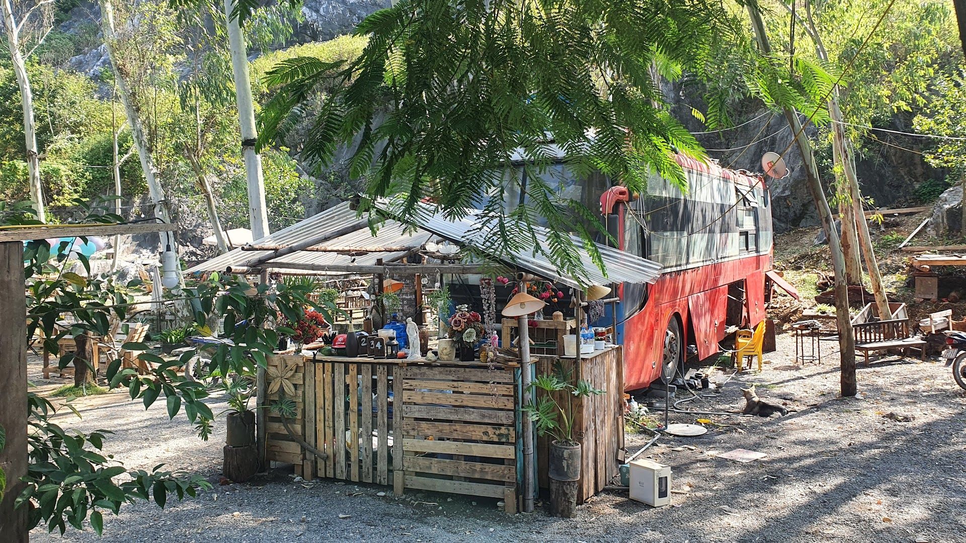 Sân bóng Chùa Trầm 3