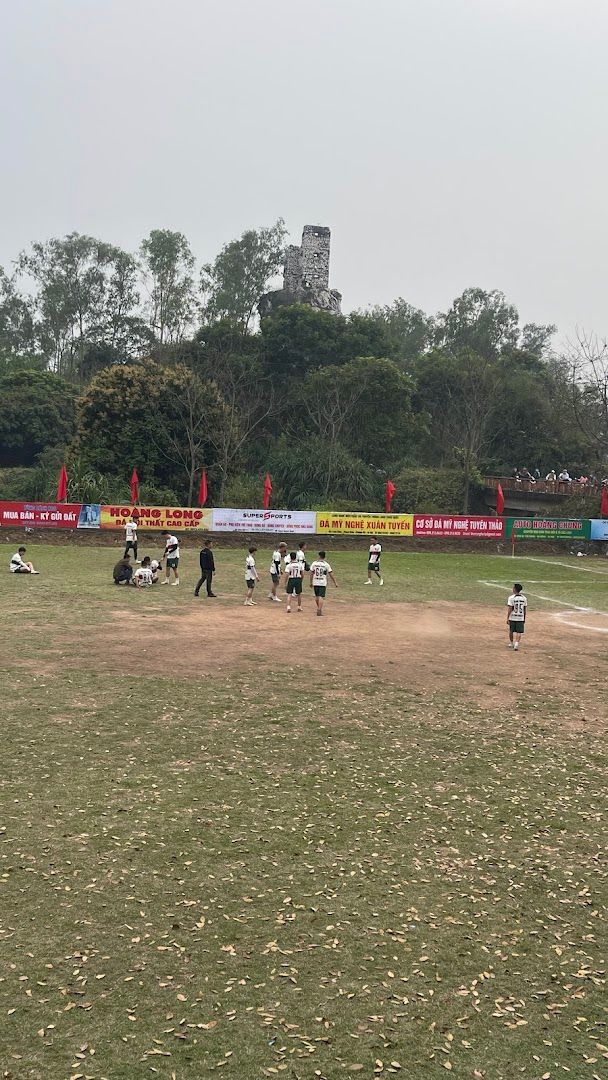 Sân bóng Chùa Trầm 9