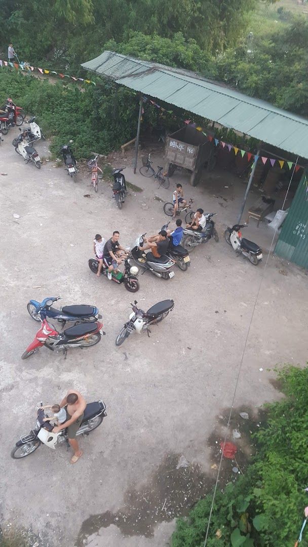 Sân bóng Công Đình 4