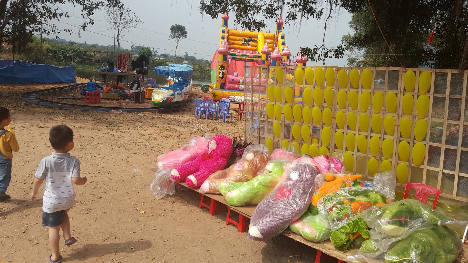 Sân Bóng Đá Lai Thượng 4