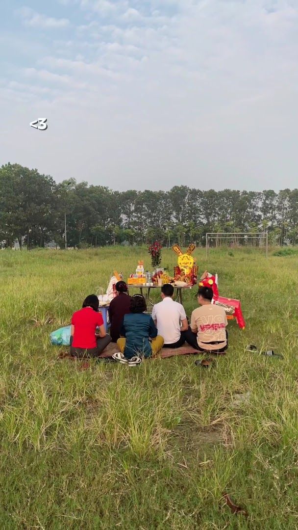 Sân Bóng Đá Thôn Cán Khê 6