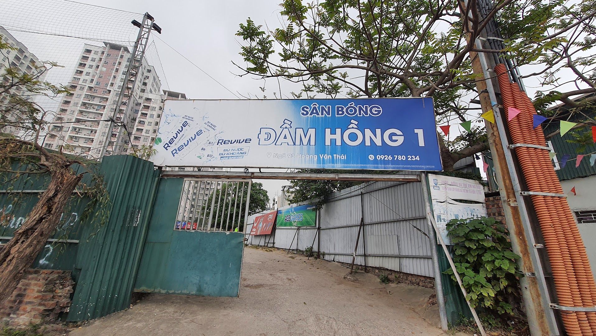 Sân bóng Đầm Hồng 1 5