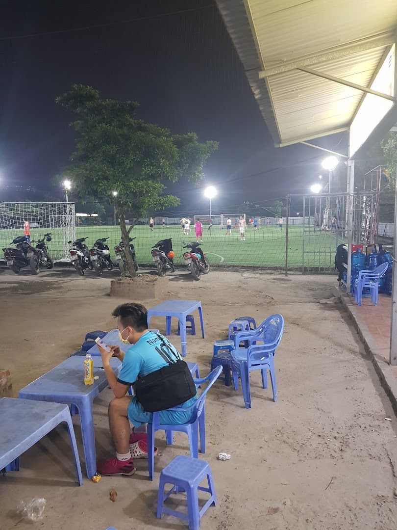 Sân bóng Đầm Hồng 2 5
