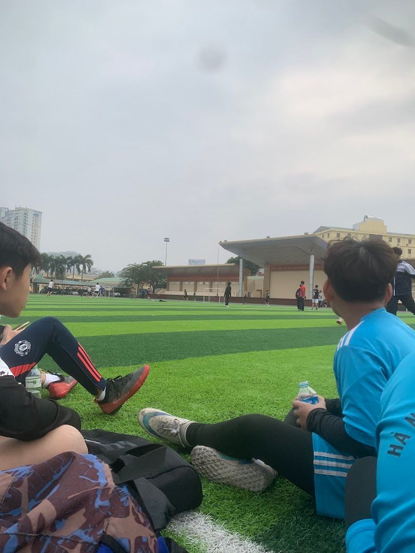 Sân bóng Duy Hưng Hà Đông 4