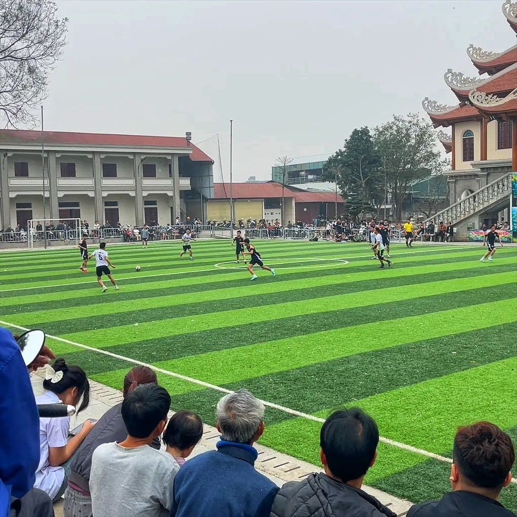 Sân Bóng Giáo Xứ Cần Kiệm 9