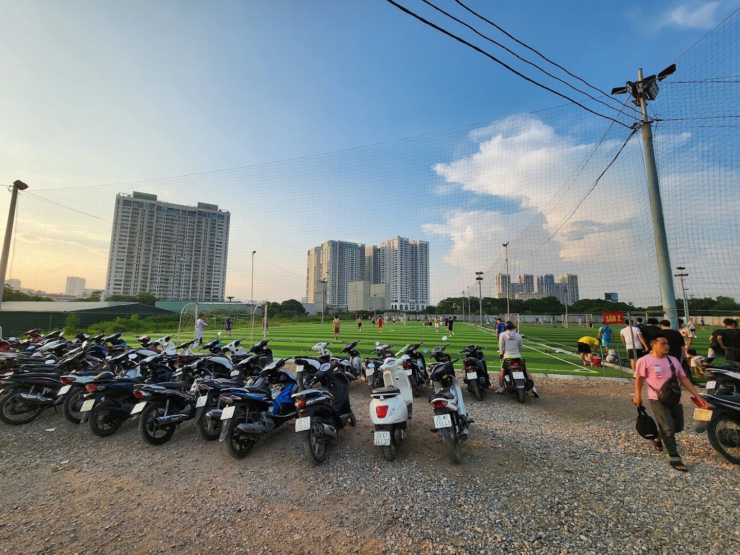 Sân bóng Hà Nội Green 2
