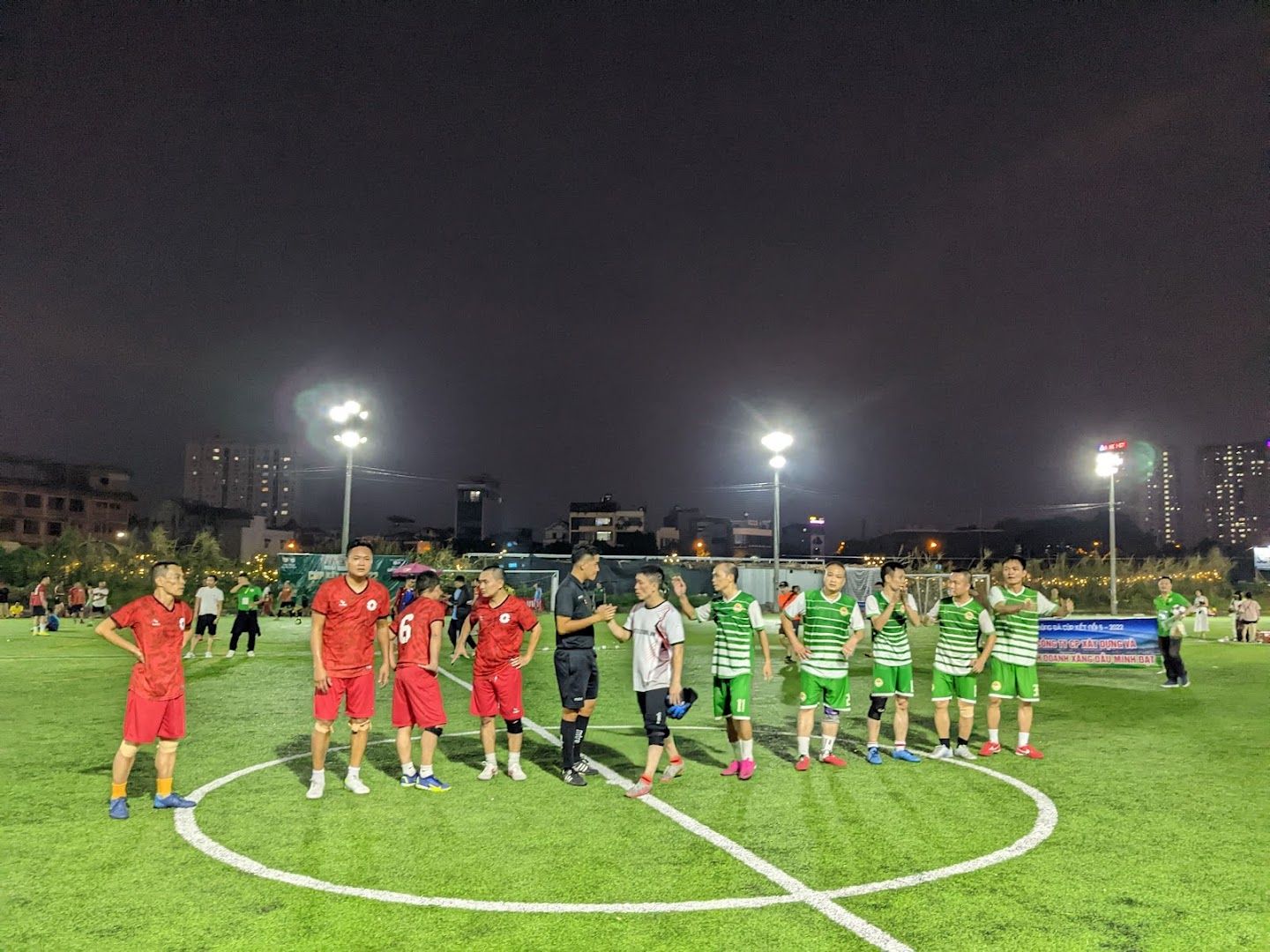 Sân bóng Hanel 1