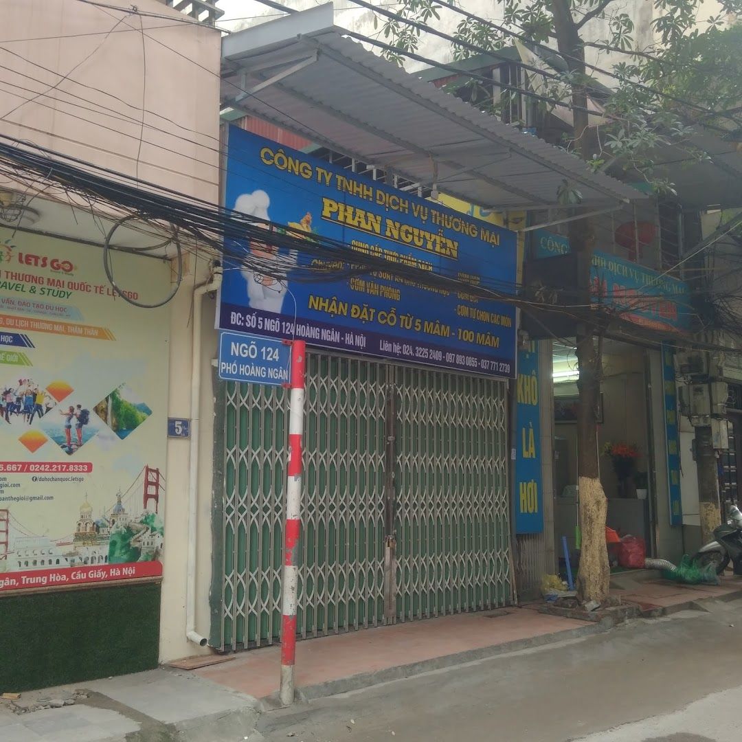 Sân Bóng Hoàng Ngân 5