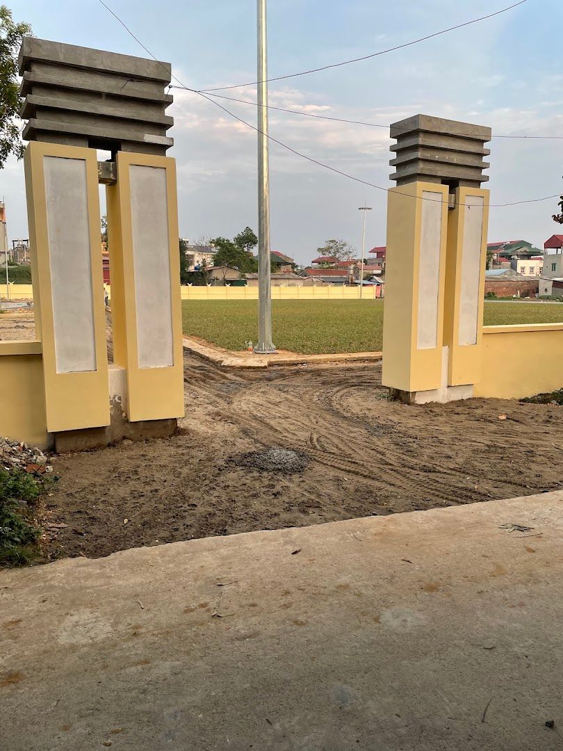 Sân Bóng Khảm Lâm 10