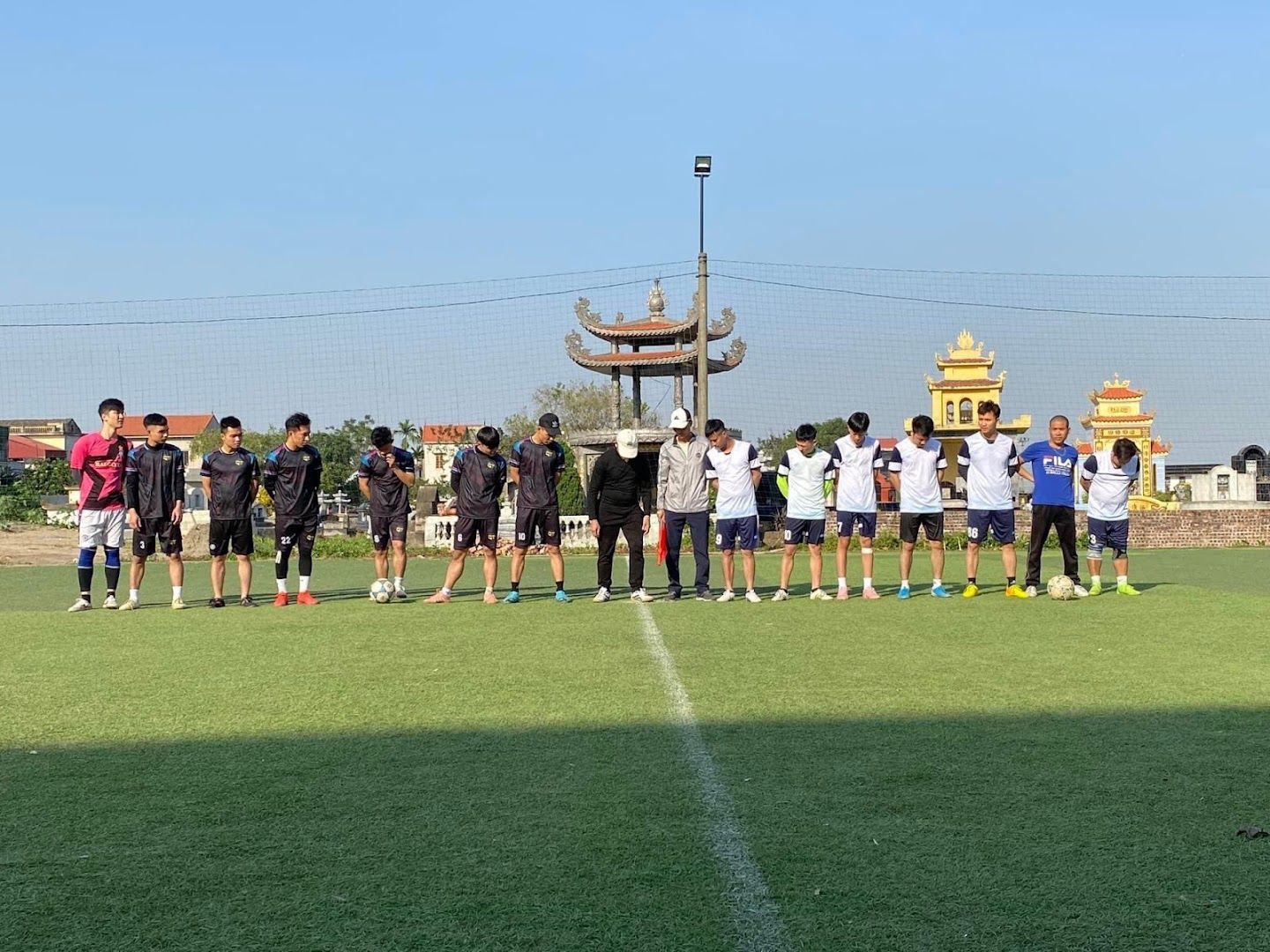 Sân bóng Làng Trào - Phong Triều 3