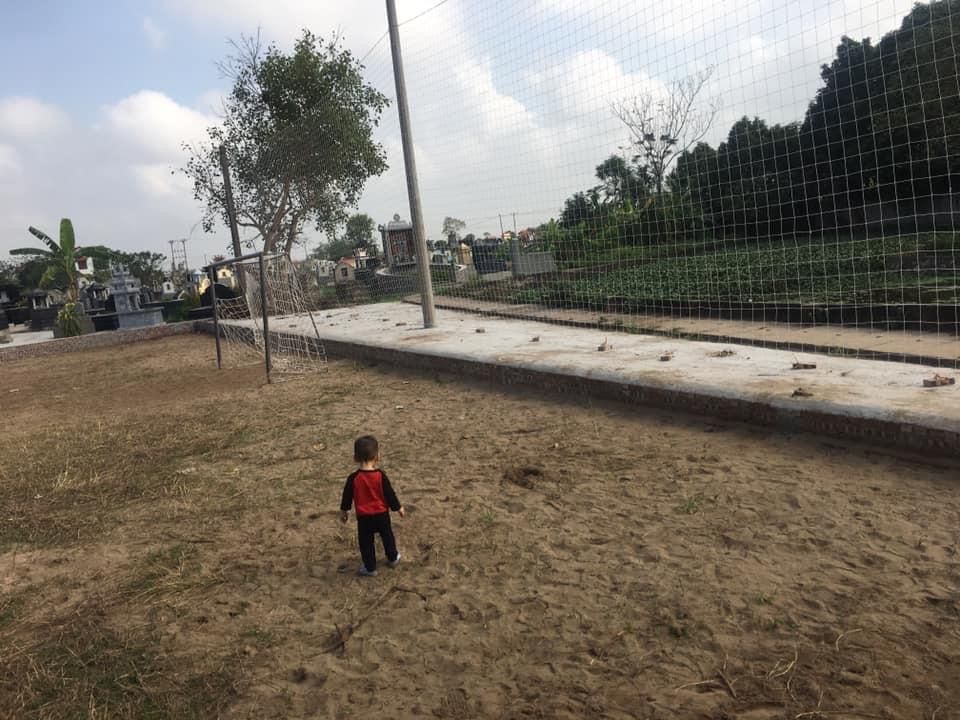 Sân bóng Làng Trào - Phong Triều 7