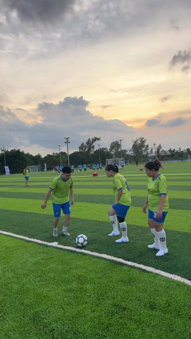 Sân Bóng Nguyên Dương 7