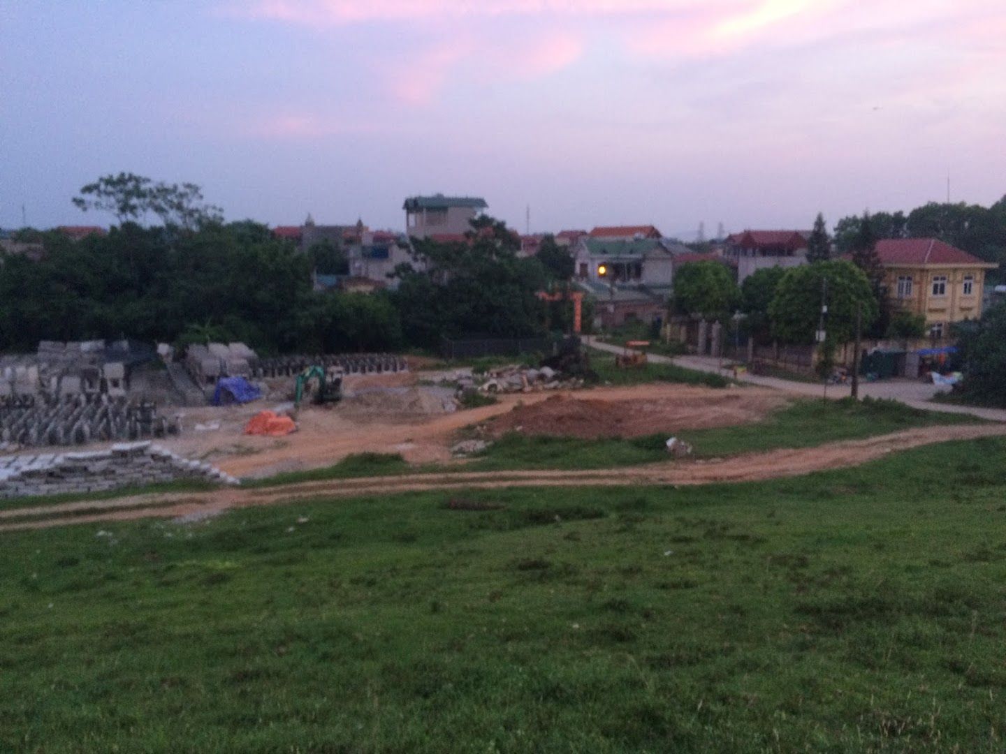 Sân bóng Phú Nhi_Phú Thịnh Sơn Tây 9