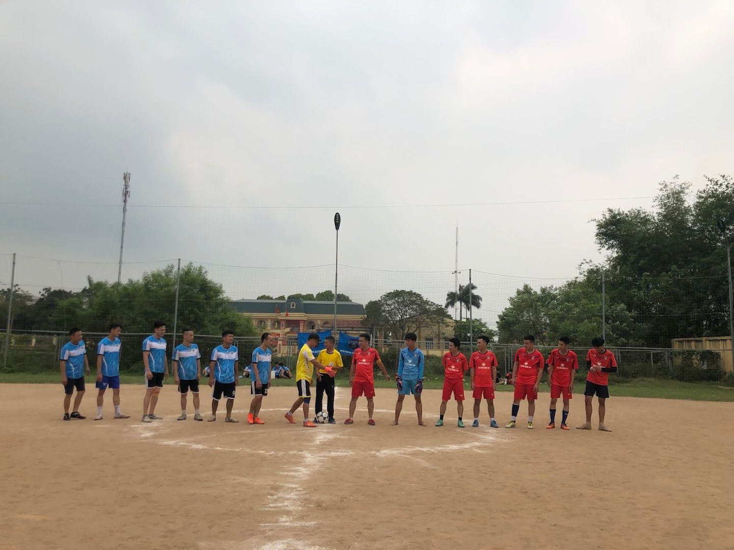 Sân Bóng Tản Hồng 3