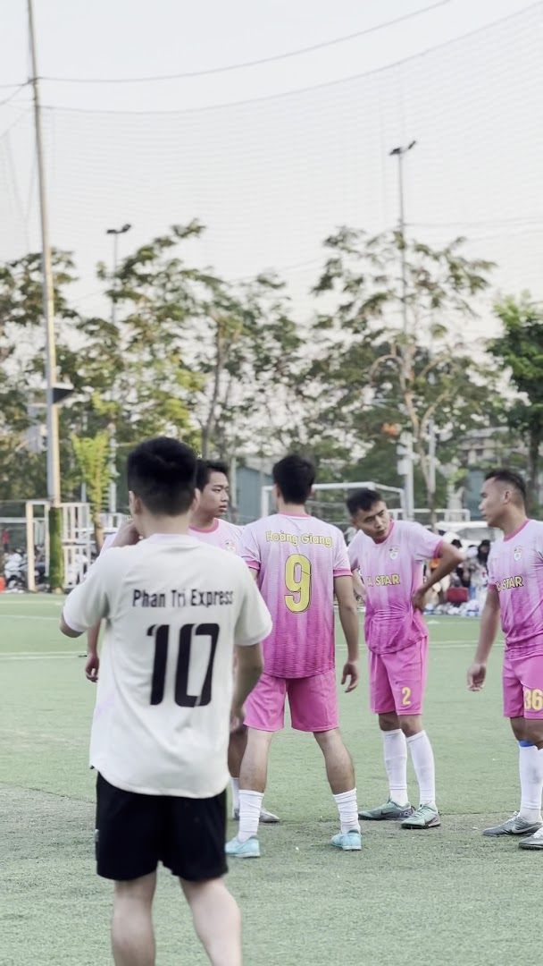 Sân bóng Thành Công 2