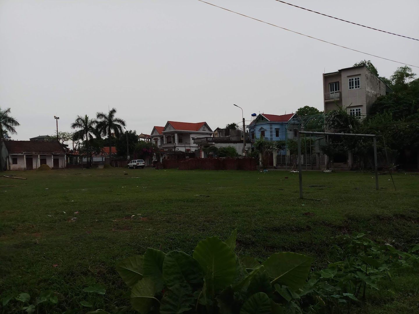 Sân bóng Thuận Trại 6