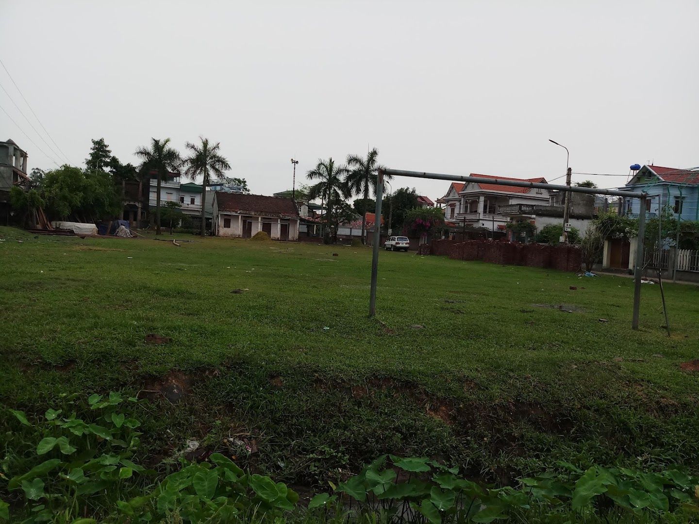 Sân bóng Thuận Trại 7