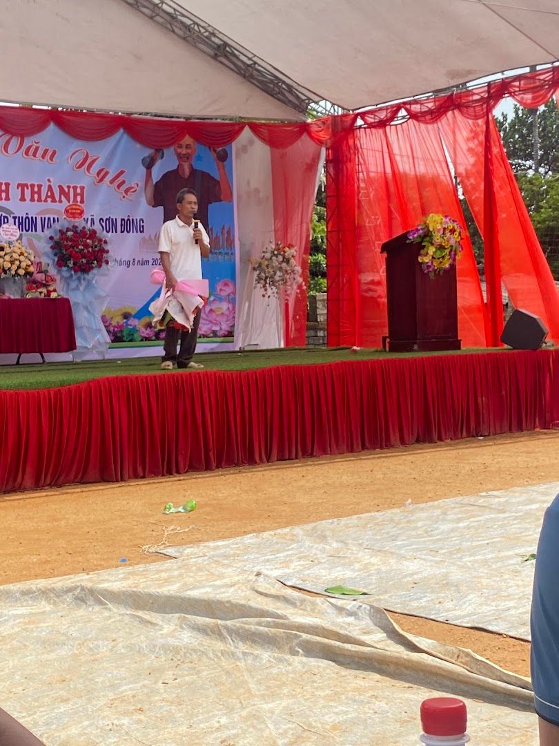 Sân Bóng Vạn An 4