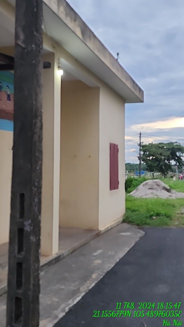 Sân bóng Yên Thịnh 1