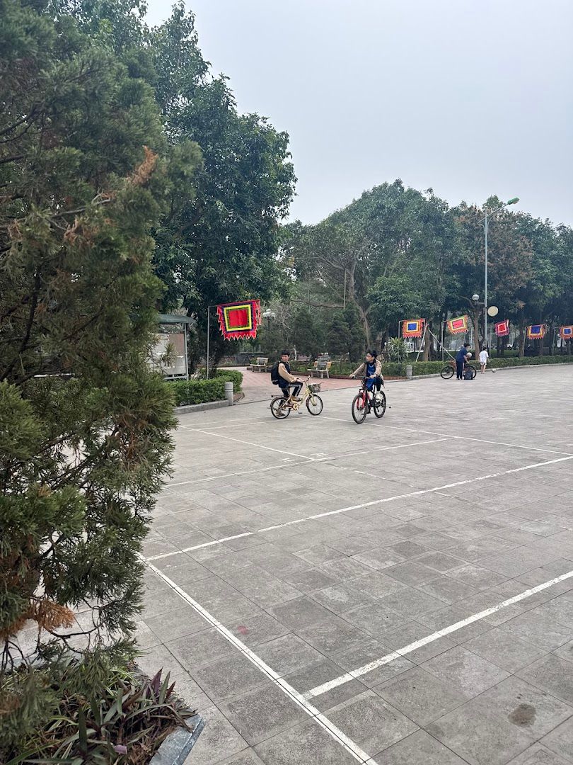 Sân Cầu Lông Cổng Đinh Làng 7