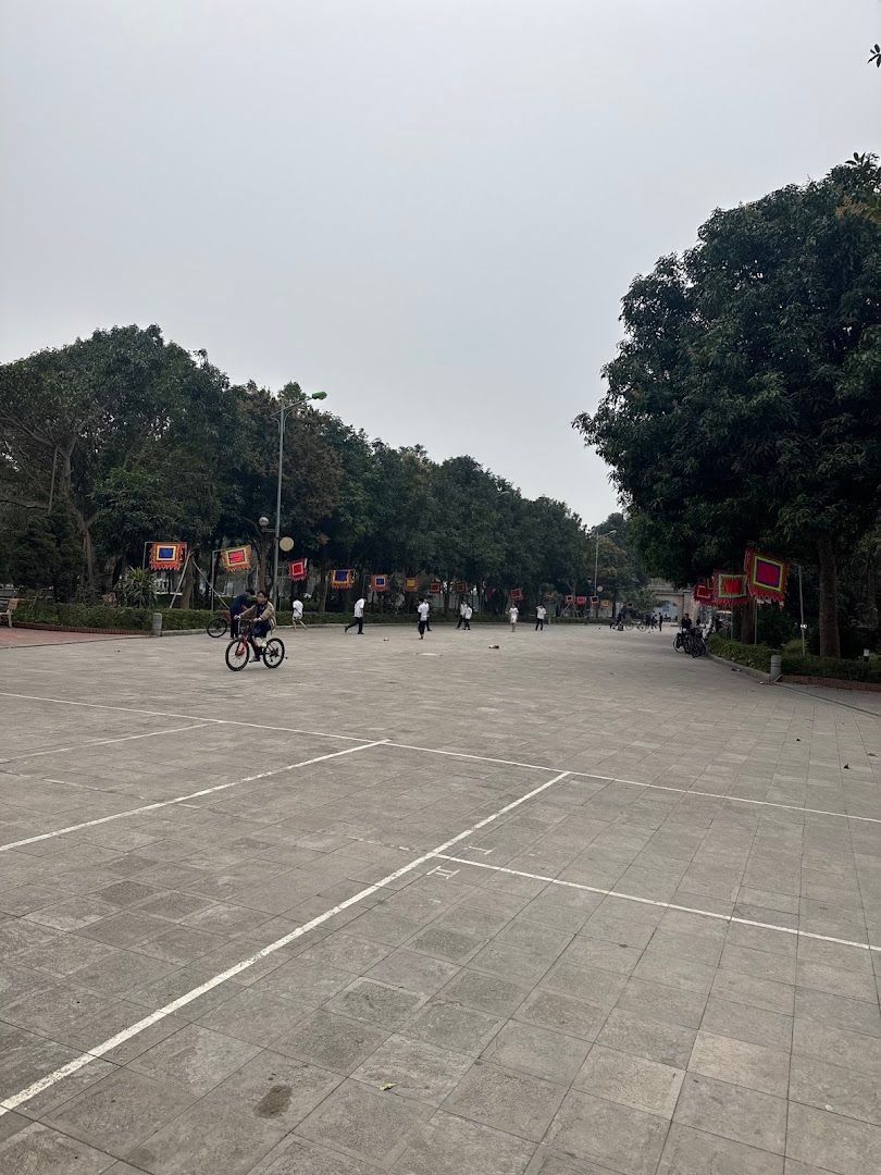 Sân Cầu Lông Cổng Đinh Làng 10