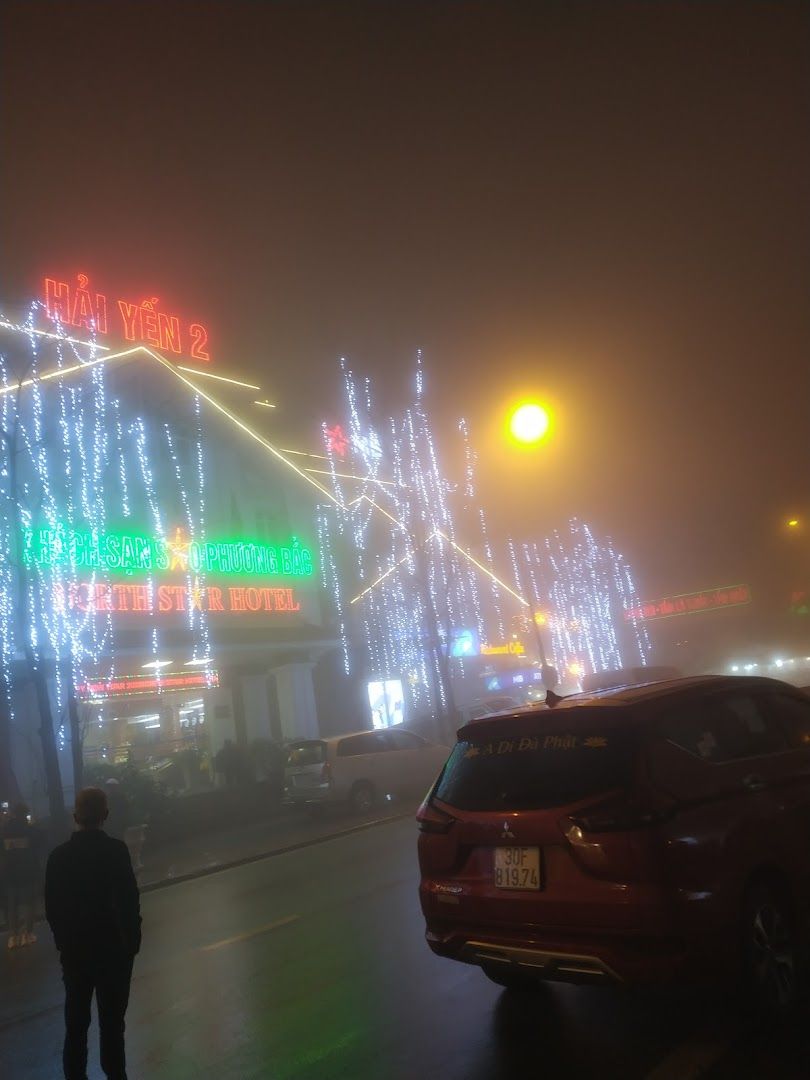 Sân cỏ nhân tạo thôn Ấp Tó 7