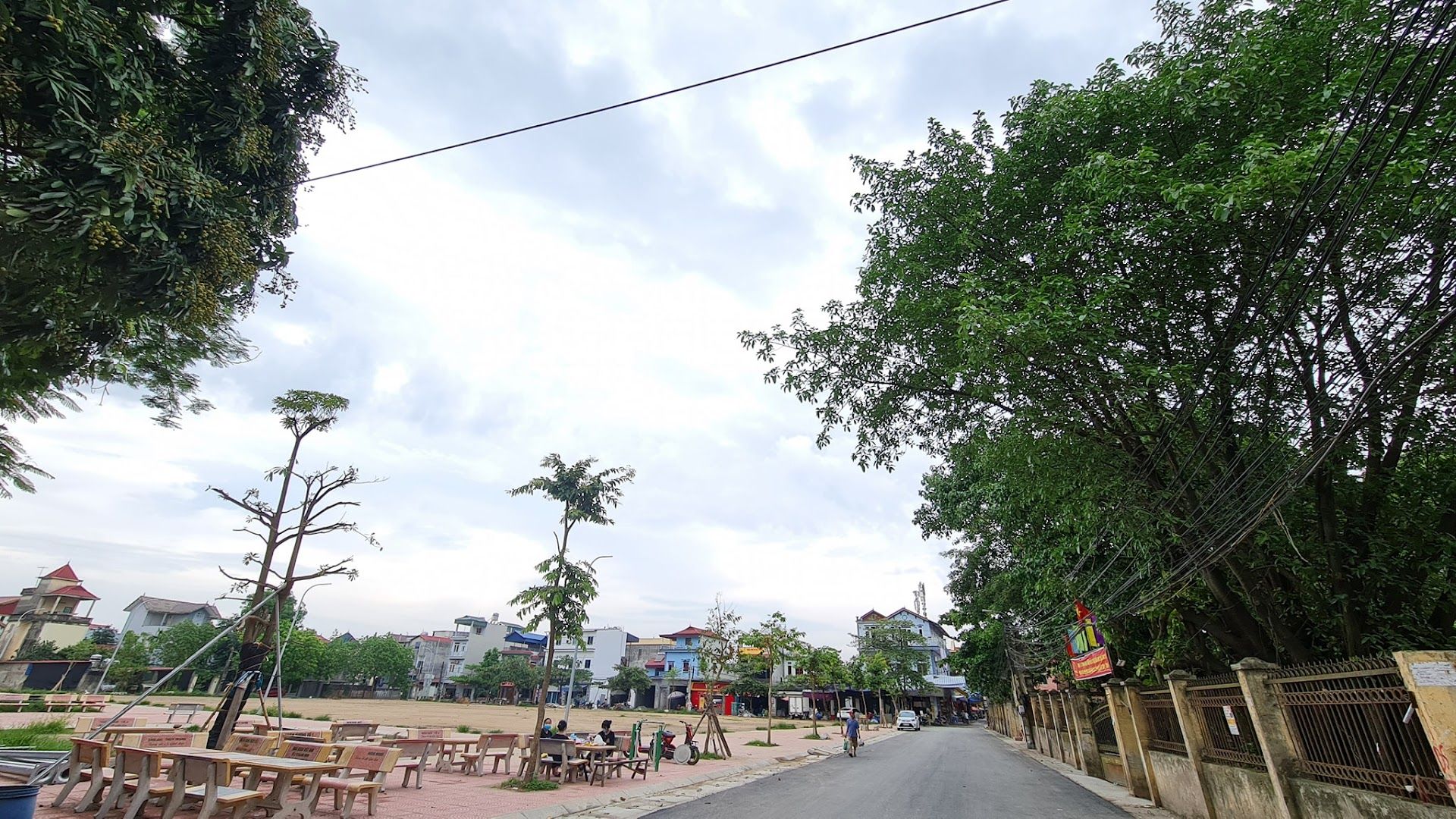 Sân Vận Động Giai Lạc 6