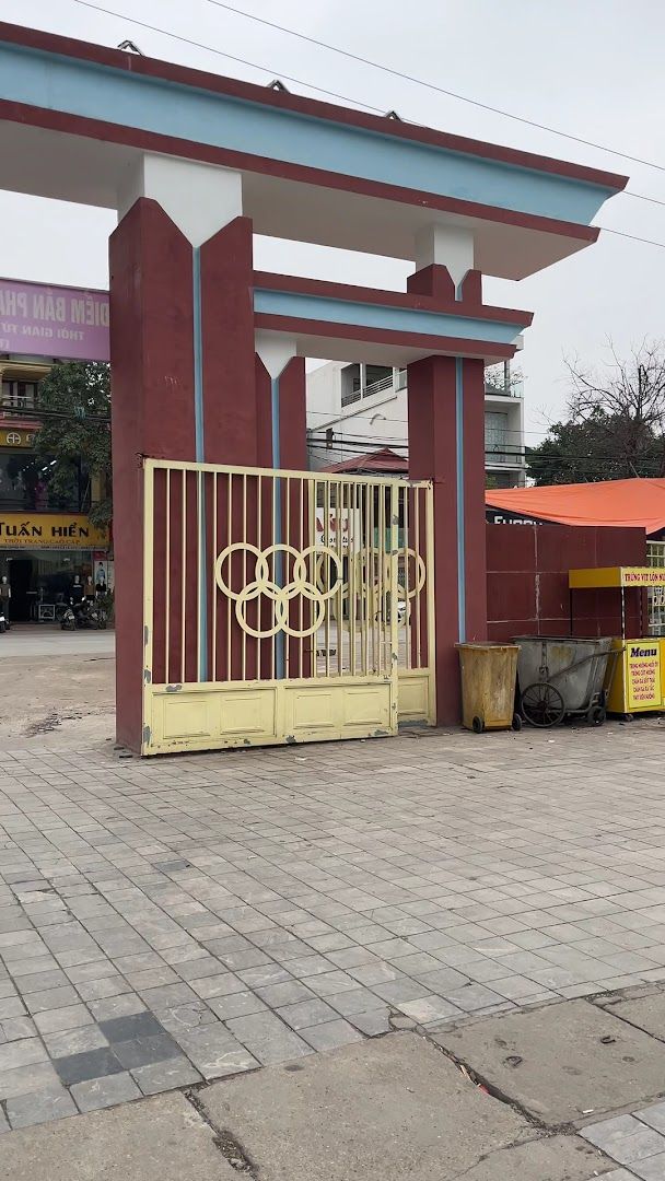 Sân vận động Quảng Oai 2