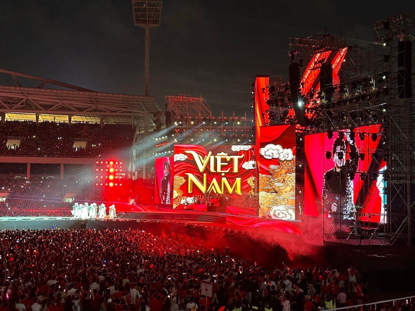 Sân vận động Quốc gia Mỹ Đình 7
