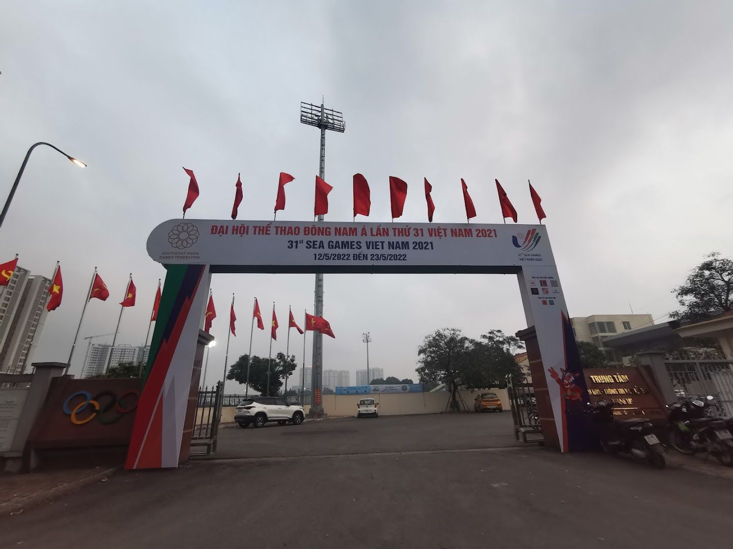 Sân Vận Động Thanh Trì 5