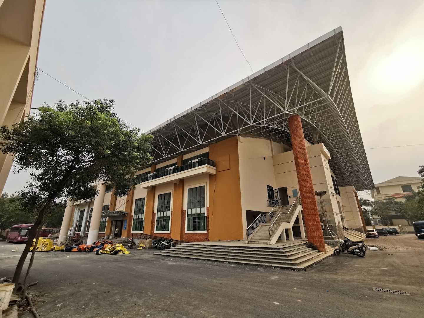 Sân Vận Động Thanh Trì 7