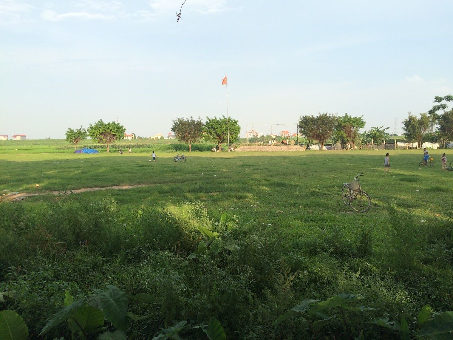 Sân vận động Thôn Tráng Việt 1