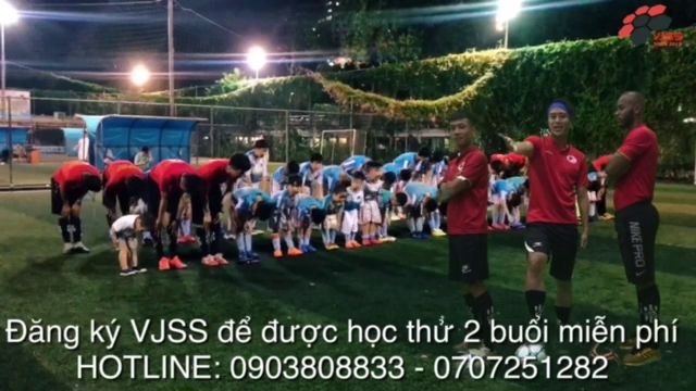 TRUNG TÂM BÓNG ĐÁ VJSS HÀ NỘI 2