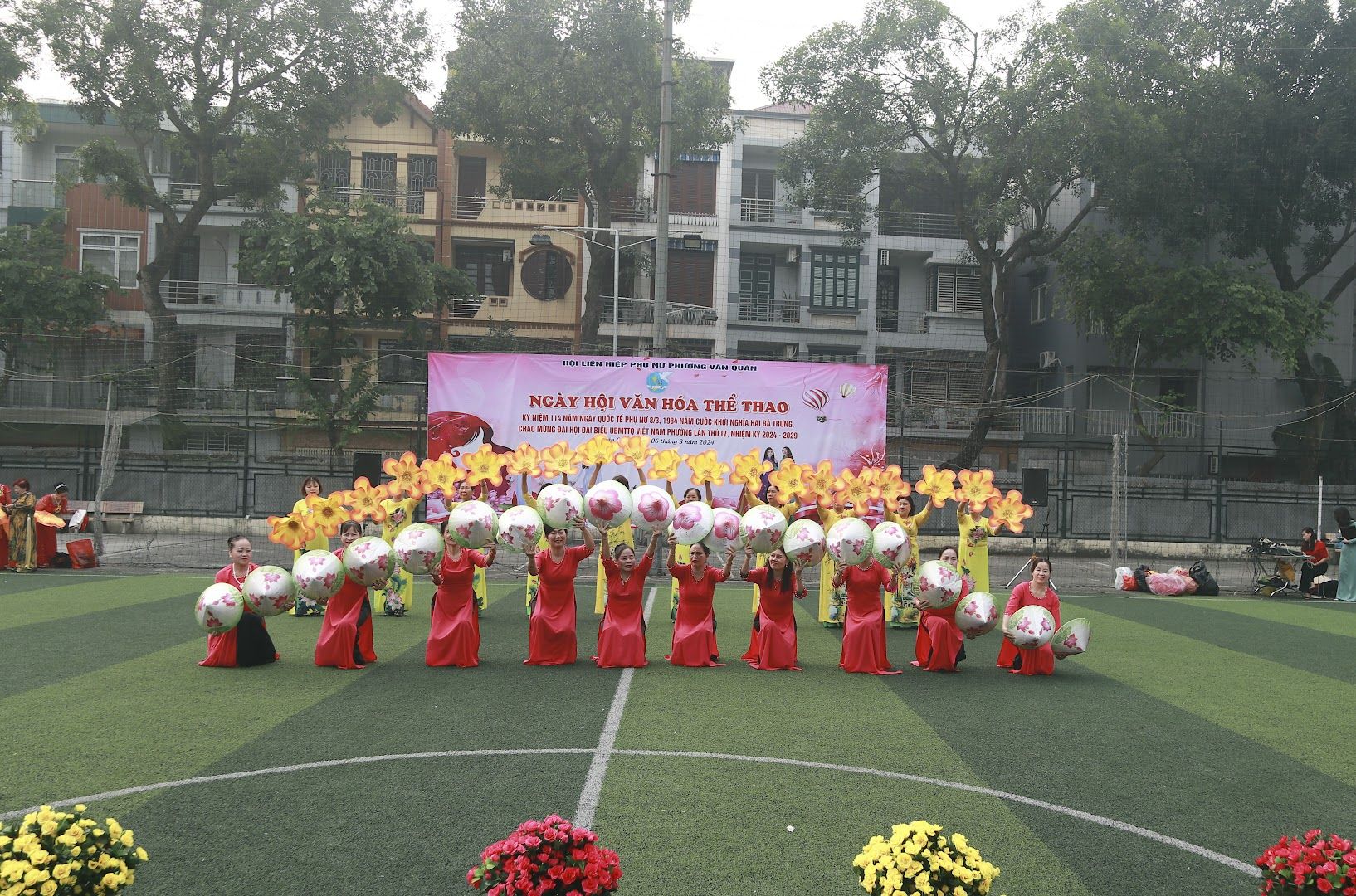 Van Quan Football Stadium 9