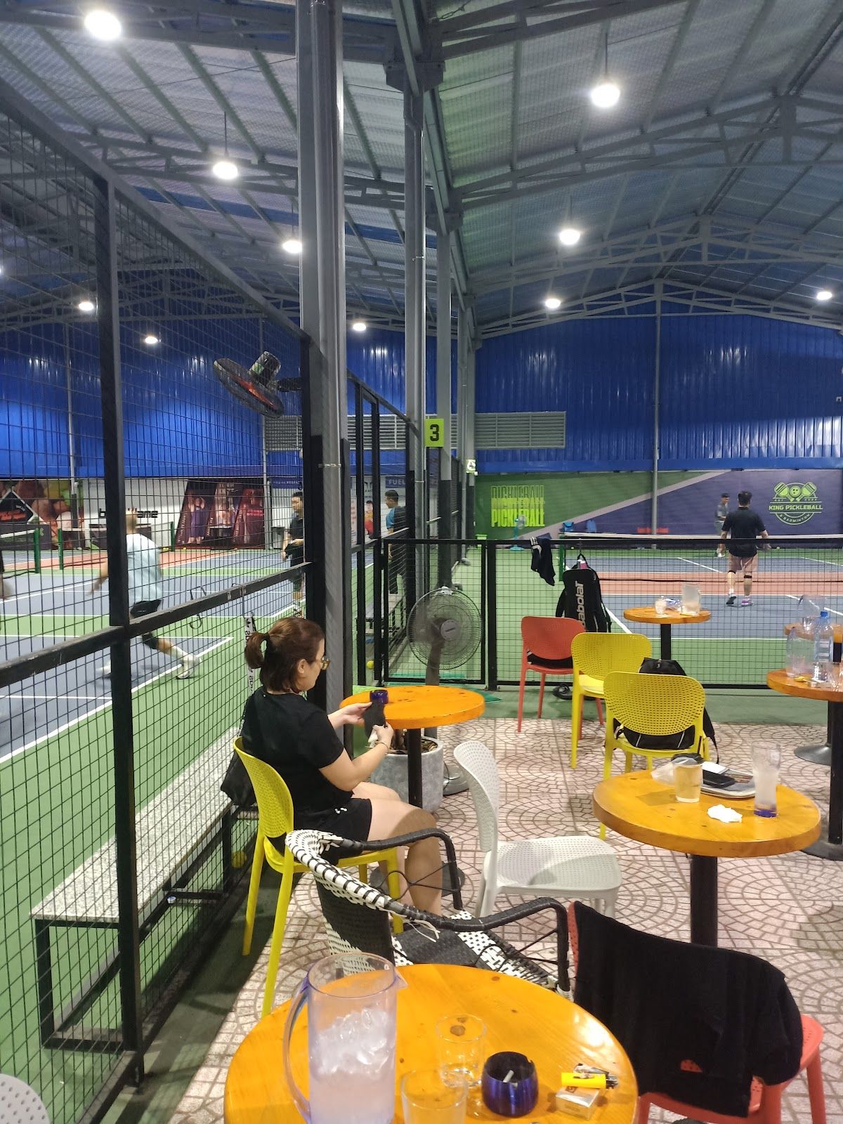 King Pickleball & Badminton (CN1) 3
