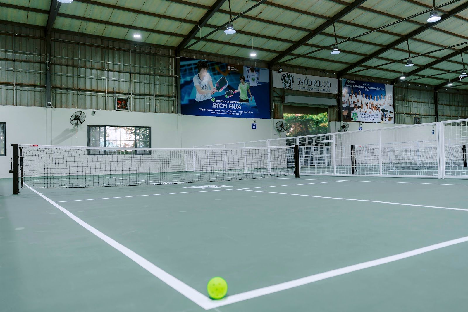 Morico Pickleball Club (5 Sân trong nhà) 2