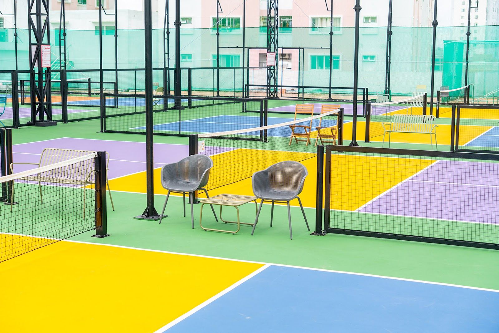 Pickleball Q1- Pickleball Rooftop - Câu lạc bộ Amber 8