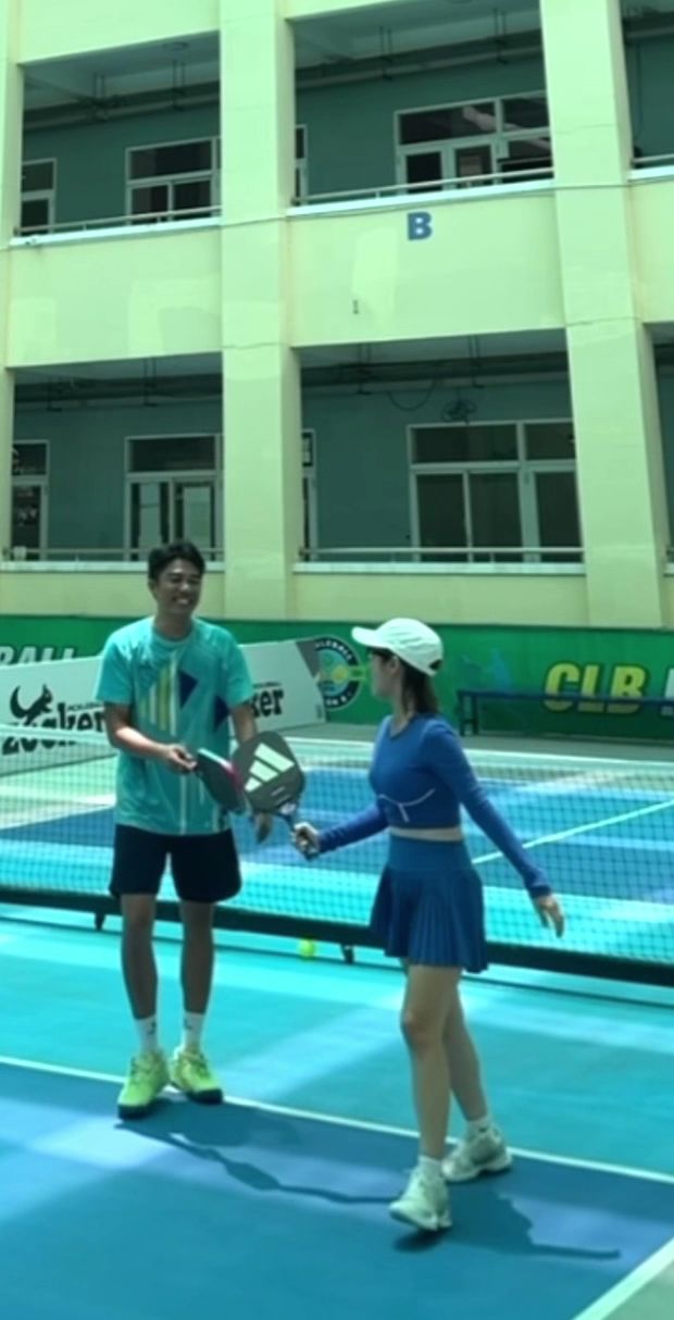 PICKLEBALL Q8 1