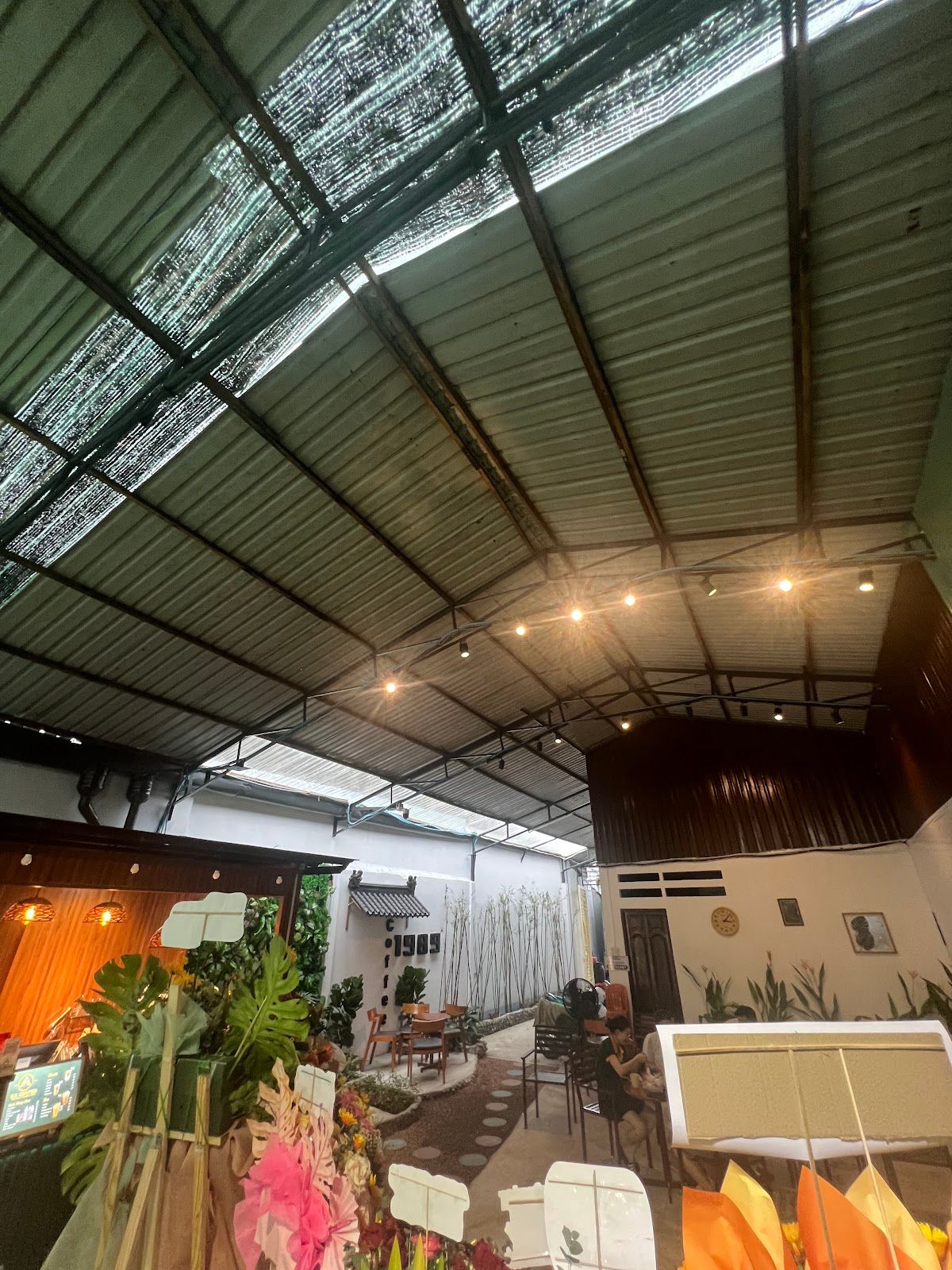 SA CENTER - Pickeball & Billiard & Coffee 9