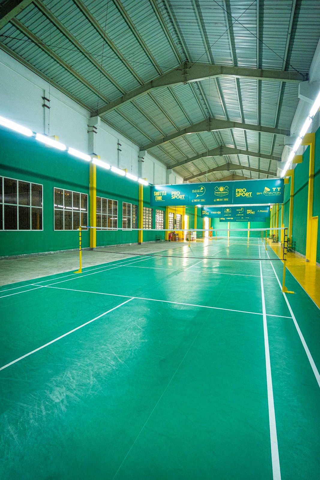 Sân Cầu lông Huỳnh Tấn Phát 2