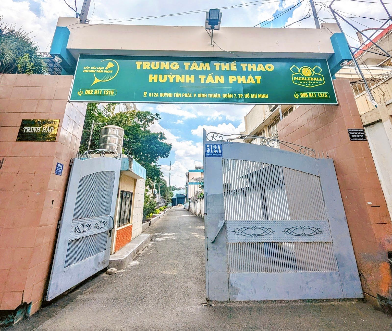 Sân Cầu lông Huỳnh Tấn Phát 3