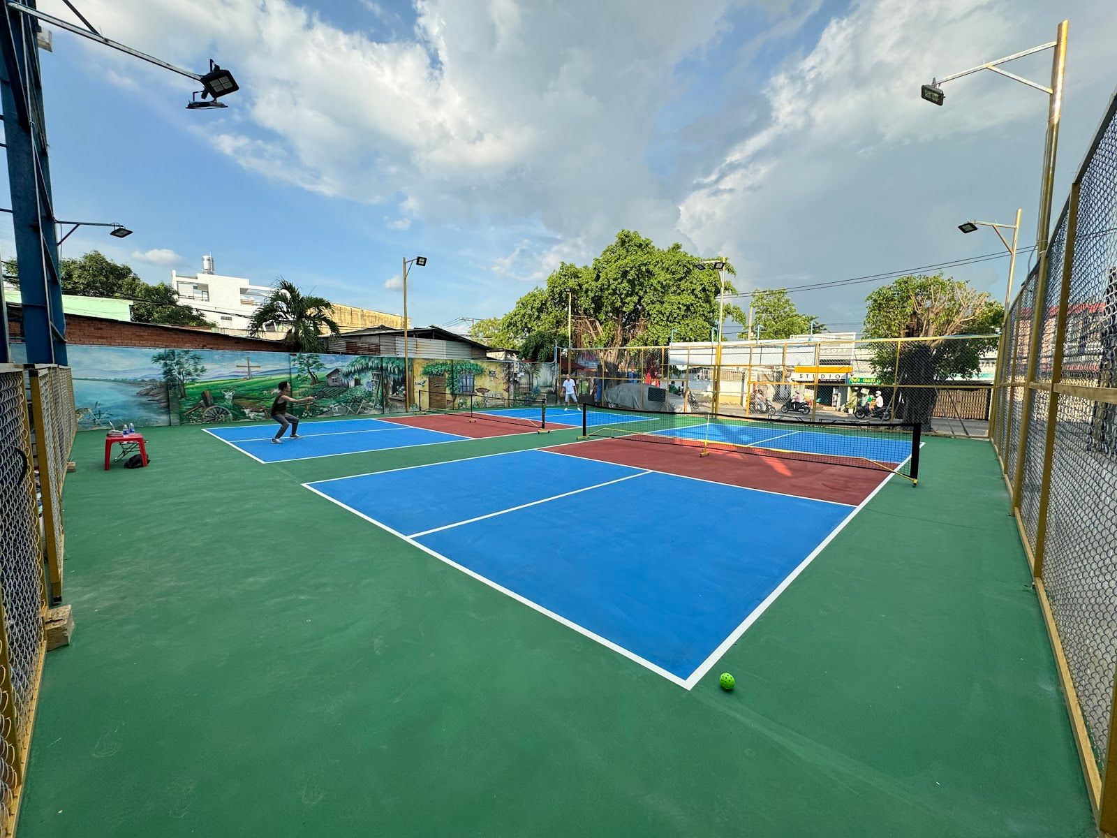 Sân Cầu Lông - Pickleball SINH TỐ 9