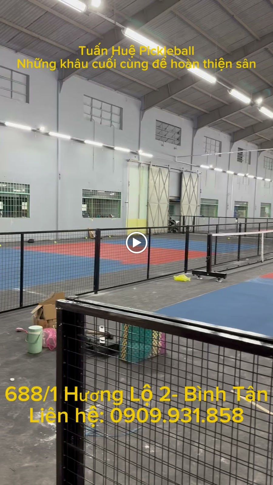 Sân Cầu Lông - Pickleball trong nhà DClub79 - bãi giữ xe ô tô 24 giờ 4
