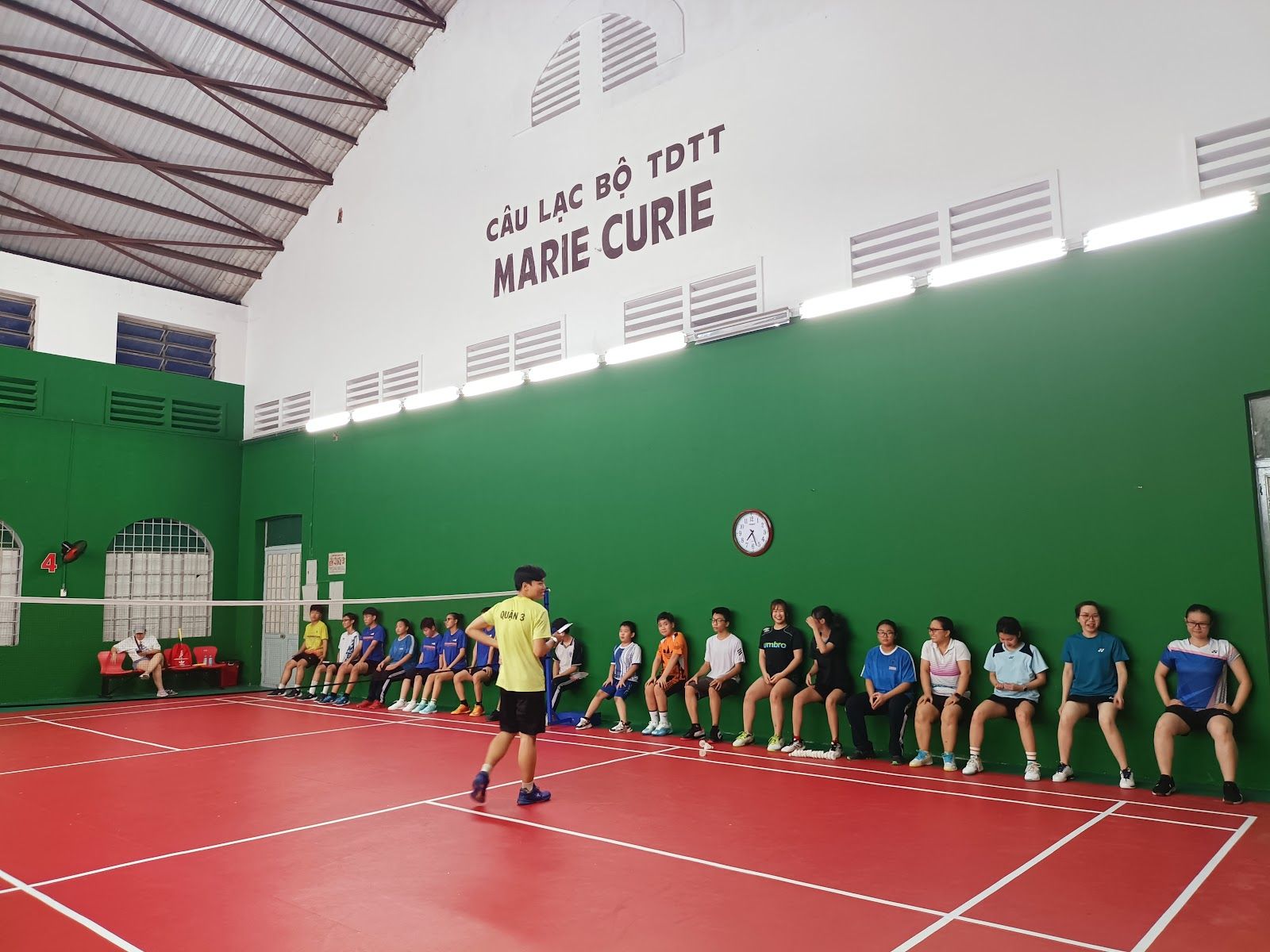 Sân cầu lông THPT MARIE CURIE 3